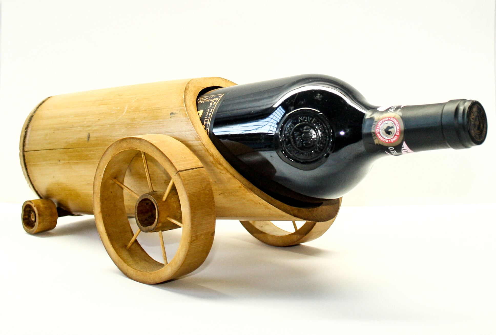 Portabottiglie vino in bambù trattore cannone