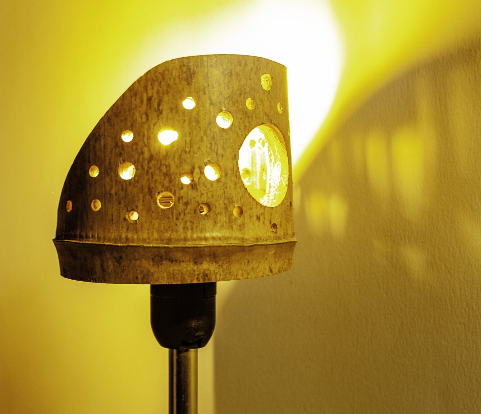 Lampada in bambù